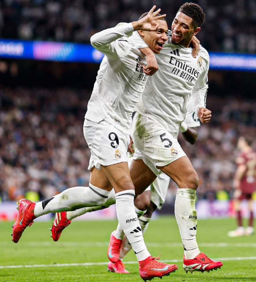 foot-le-grand-dnobrief-du-week-end-en-europe-liverpool-et-psg-prennent-le-large-le-rnoal-monte-le-bayern-s-effondre