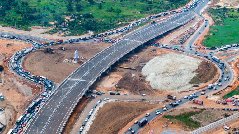 cote-divoire-inauguration-de-lechangeur-dakwaba-une-avancee-majeure-pour-la-circulation-a-abidjan