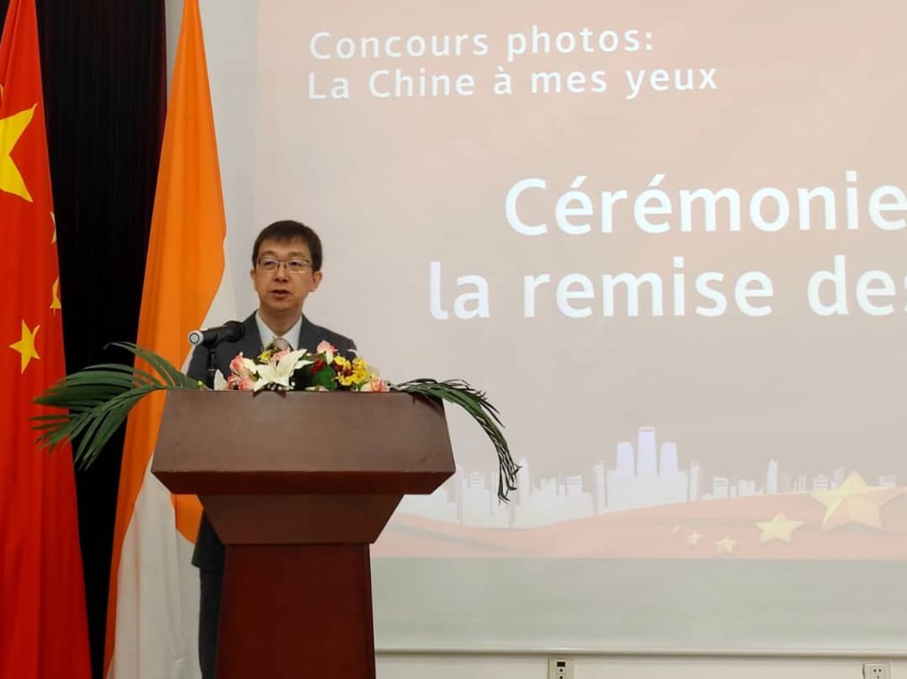 cn-te-d-ivoire-les-laurnoats-de-la-8e-nodition-du-concours-mnodias-la-chine-nc-mes-yeux-rnocompensnos
