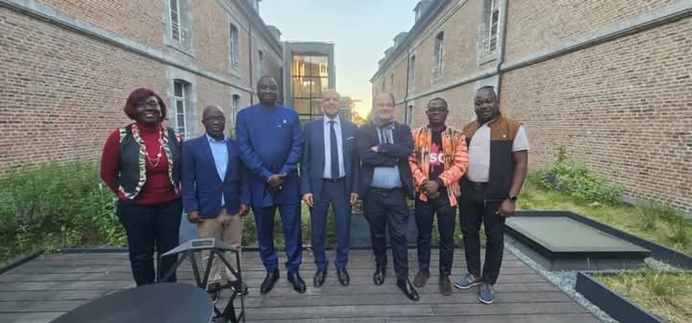 cn-te-d-ivoire-l-universitno-de-bondoukou-renforce-sa-coopnoration-avec-l-universitno-polytechnique-hauts-de-france