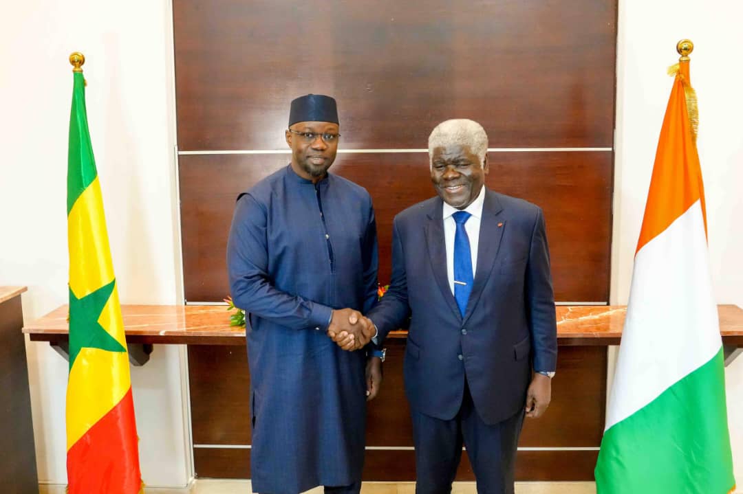 coopnoration-le-premier-ministre-snonnogalais-en-visite-d-amitino-en-cn-te-d-ivoire