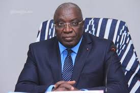 cn-te-d-ivoire-le-ministre-koffi-koffi-paul-publie-son-dixinome-ouvrage-littnoraire-les-100-premiers-jours-du-prnosident-de-la-rnopublique