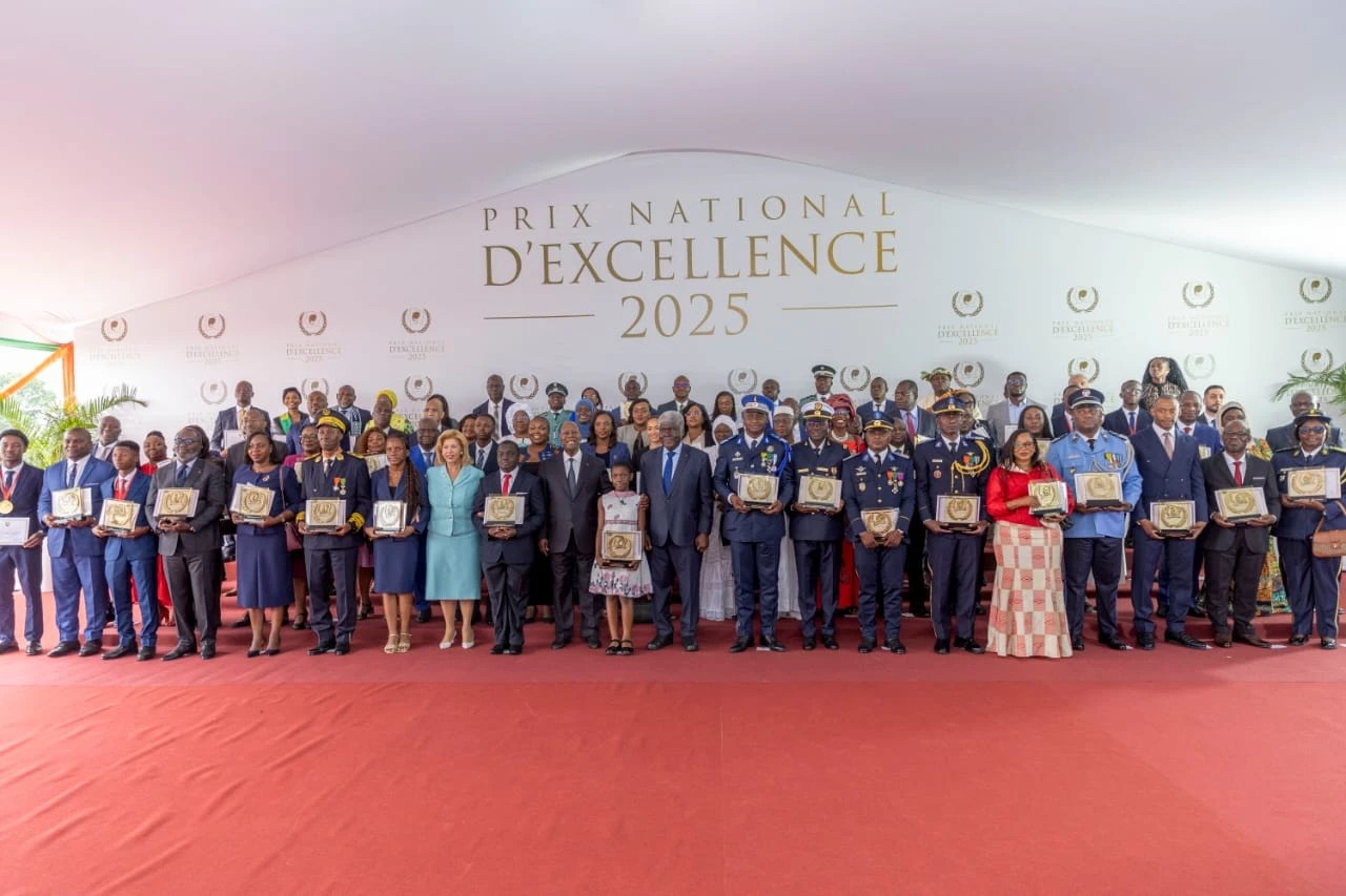cn-te-d-a-ivoire-cnolnobre-ses-hnoros-du-mnorite-74-laurnoats-honornos-au-prix-national-d-a-excellence-2025